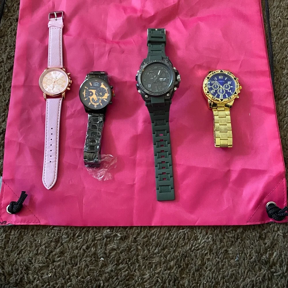 Set of Four Stylish Watches - Picture 2 of 13